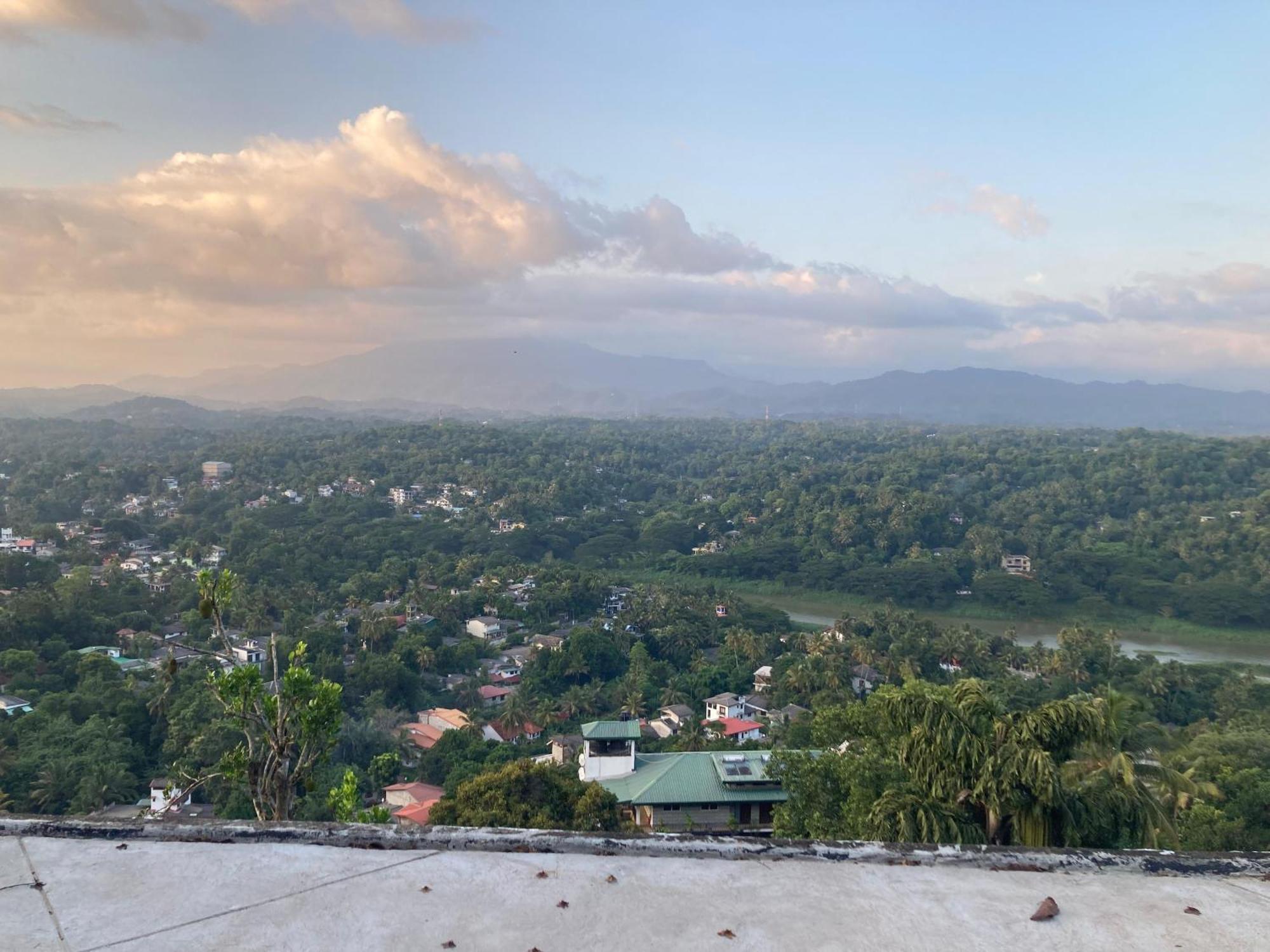 Dream House Residence Kandy Luaran gambar